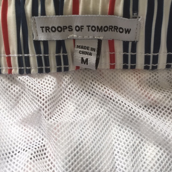 NWOT Troops of Tomorrow men’s Swim Shorts size M - Picture 3 of 4